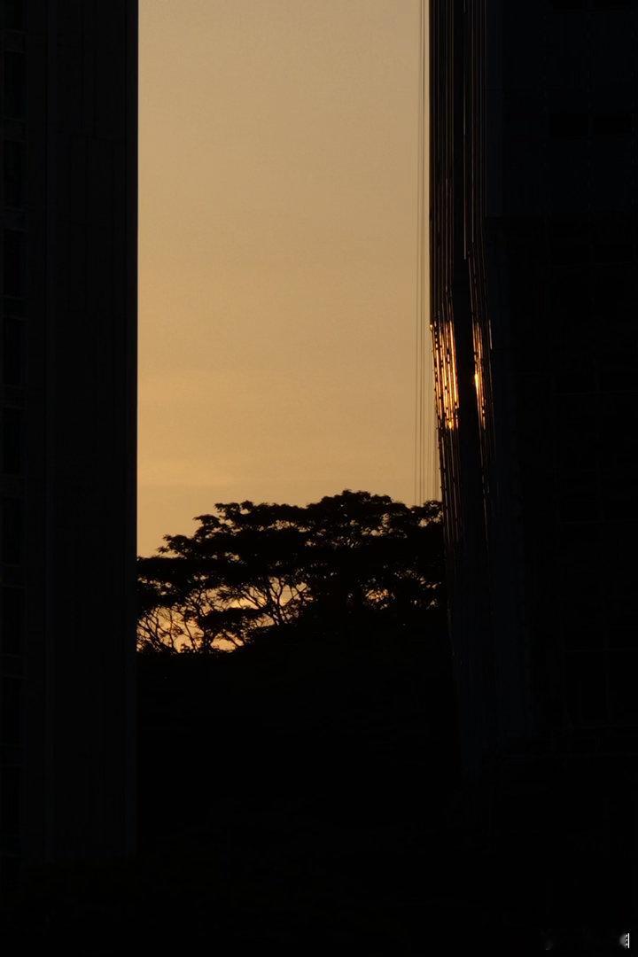 五月的夕阳，广州黄埔科学城落日科学城 科学广场 松下S9 28-200 广州·优