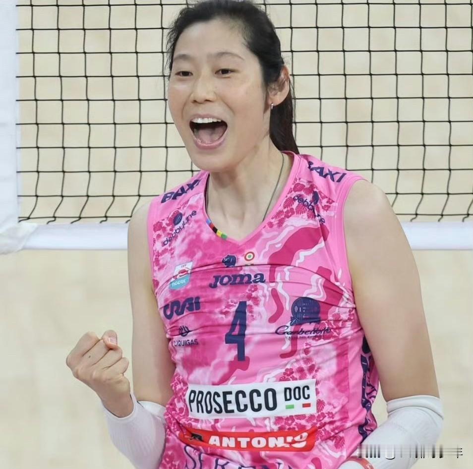 朱婷18分+全队最高41次一传！科内利亚诺总决赛首回合3-2险胜米兰

意甲女排