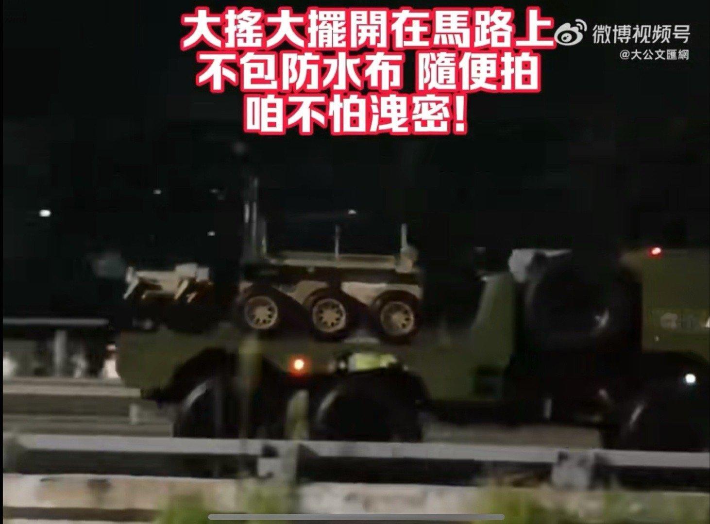 发的，我军的机器狗，和狗的步战车。什么家庭，狗都有步战车了… ​​​