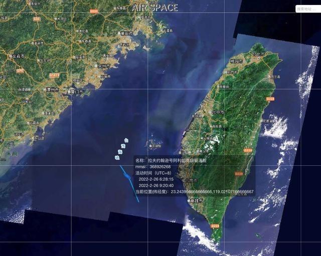 美军舰吃了大亏，怪不得这个细节美媒死活不敢报道，美舰在台湾海峡遭遇耻辱性一幕。