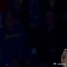 NBA常规赛继续进行，洛杉矶湖人队（21胜11负）重拾胜利。东契奇得到34分、6