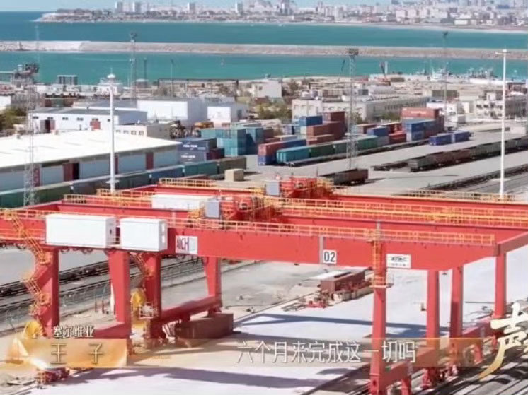 中国速度震惊外国人声起地平线 建设者们太了不起，用汗水铸就让世界仰望的速度！ 