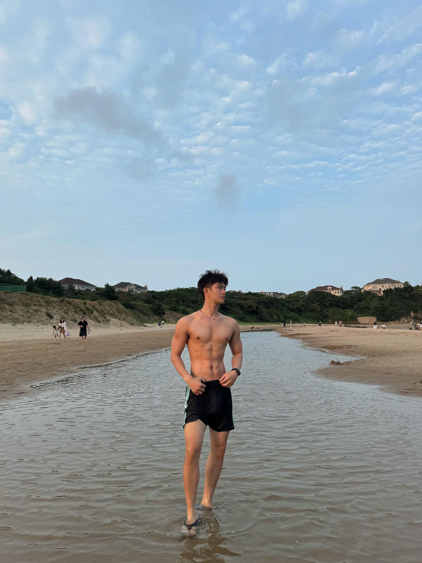 这个BGM怎么热热的。