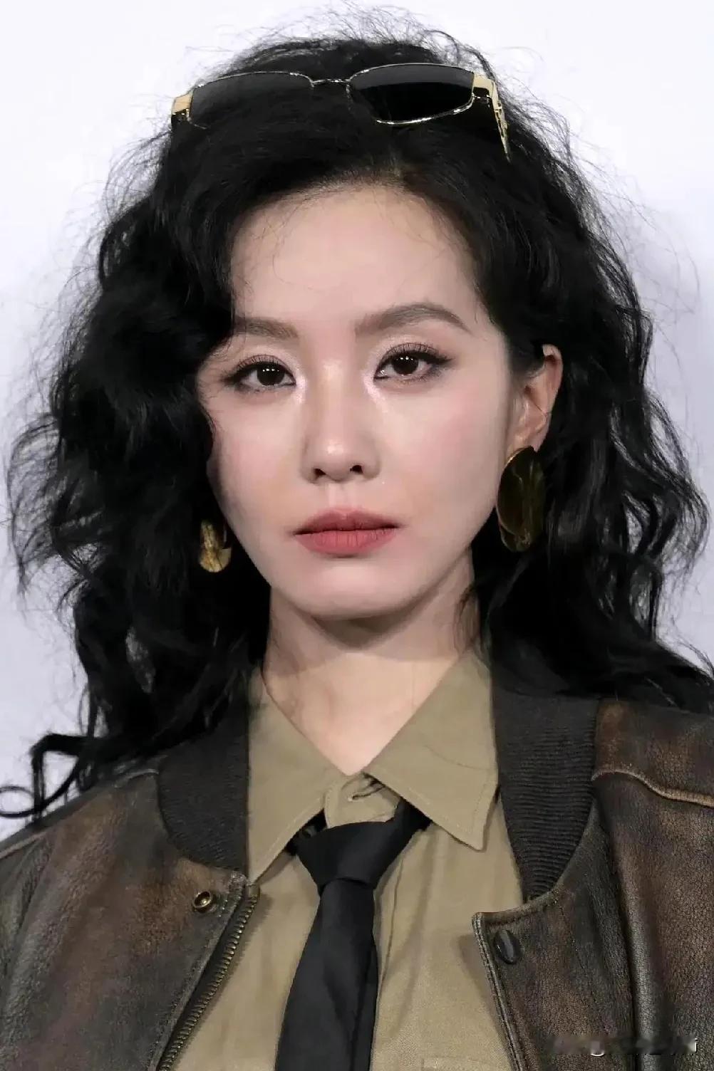 刘诗诗医美失败，眼睛很奇怪？简直是胡说八道啊！哪里医美了？不就是眼角打了高光嘛？