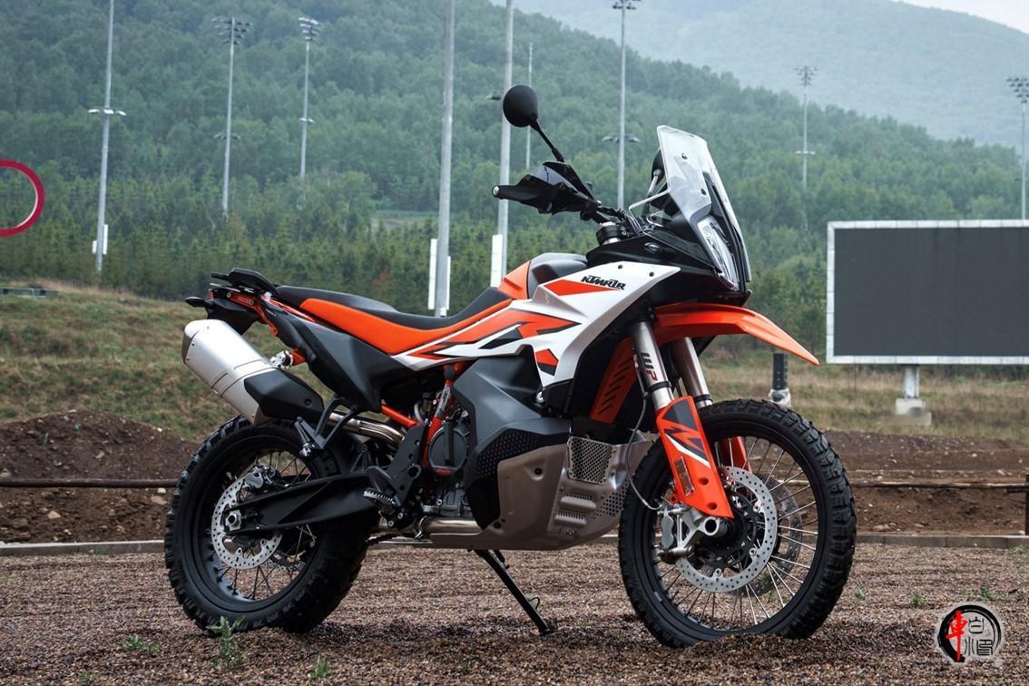 #2024 KTM 790 ADV R版售价9.68万元#
2024 KTM 7
