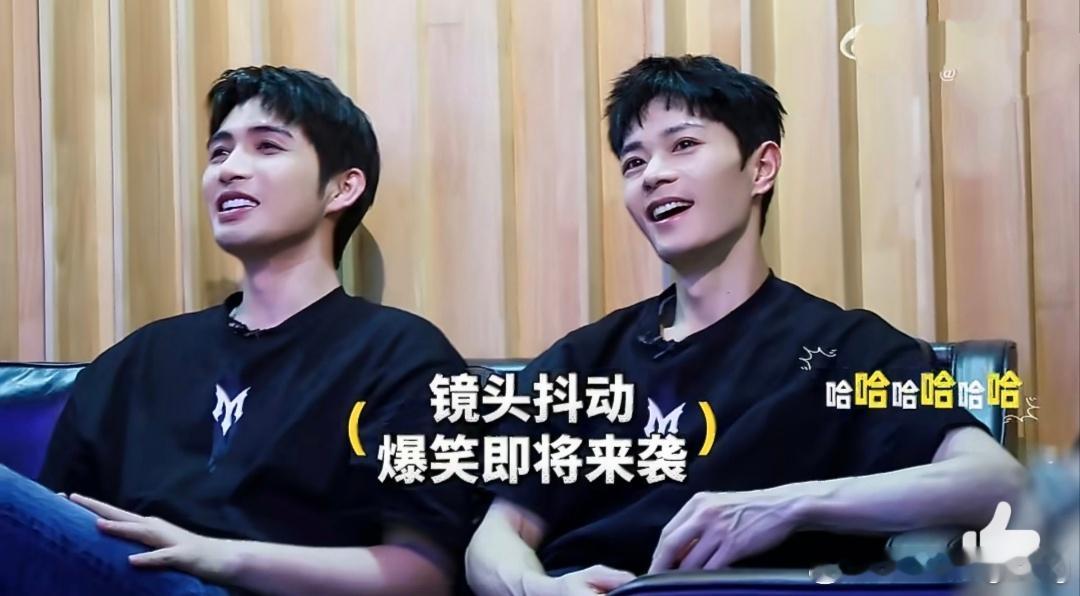 曹骏 原来曹骏唱rap，靠拍大腿找节奏，好独特的练习方式！😂工作室晒出一段视频