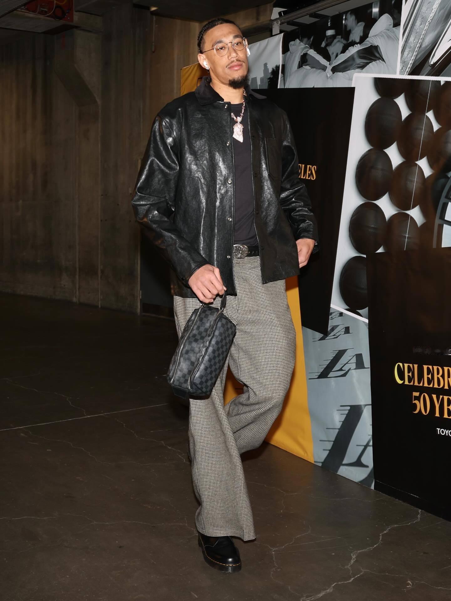 海斯更新ins ：“🐔”杰克森·海斯洛杉矶湖人