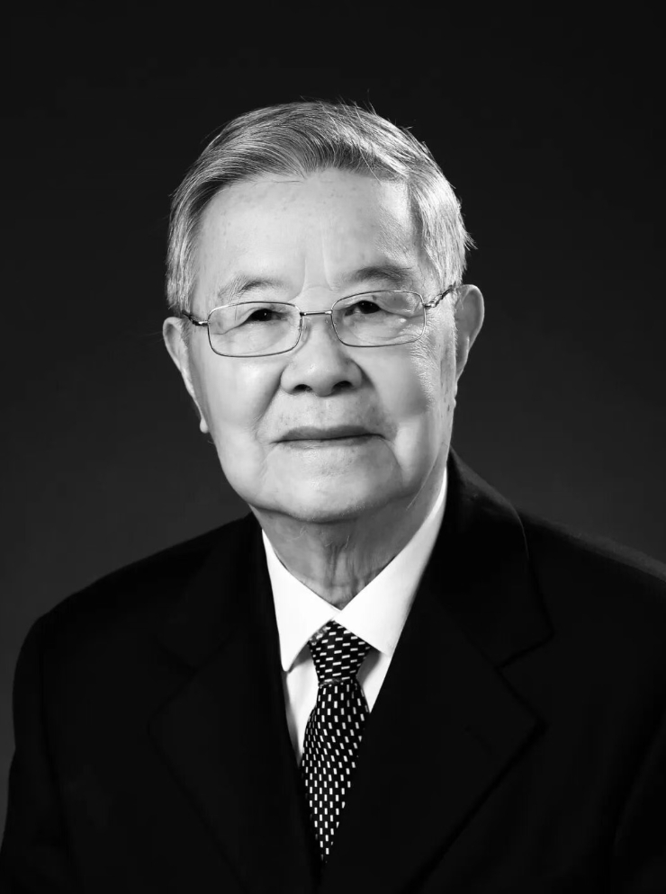 【#清华大学悼念周炳琨院士# 】#我国激光领域奠基人周炳琨逝世# 据清华大学发布