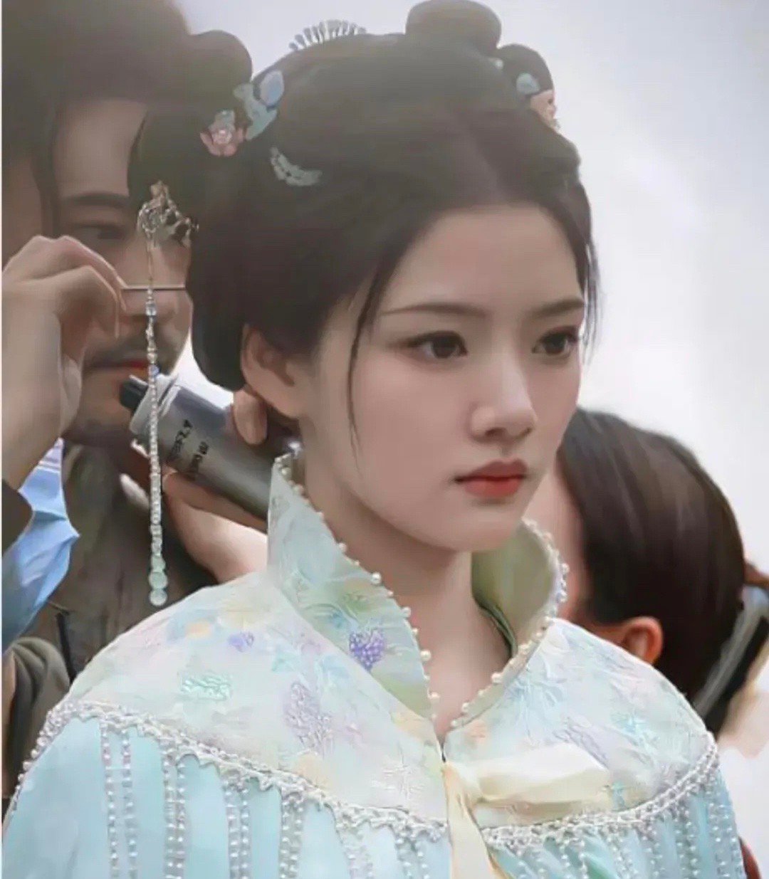都说95花是“垮掉的一代”，以前不相信，现在看来是真的。第一梯队 关晓彤、宋祖儿