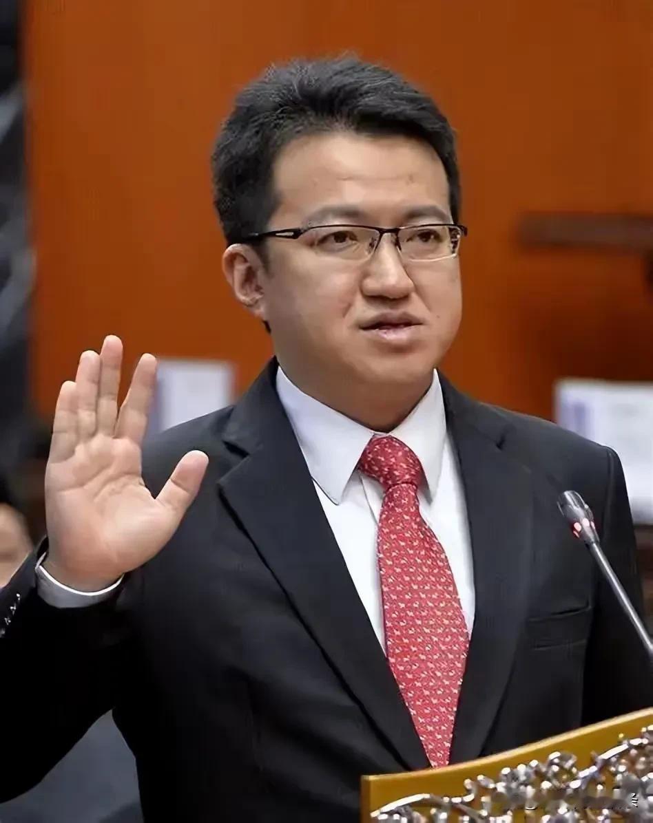 马来西亚对我们火上浇油，最近马来贸易部副部长说，不欢迎中国贴牌企业来马来西亚投资