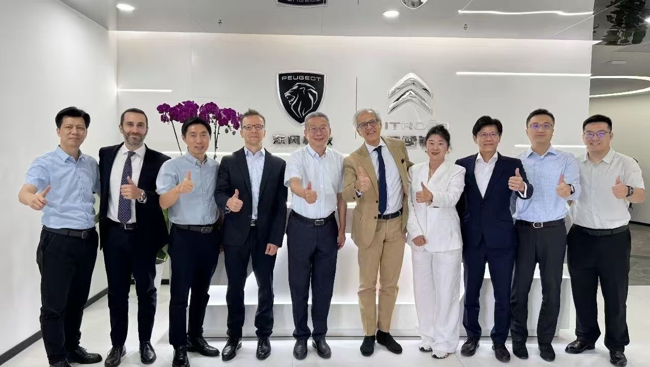 7月15日，菲迪斯（Fidis）CEO法依纳（Andrea Faina）携Ste