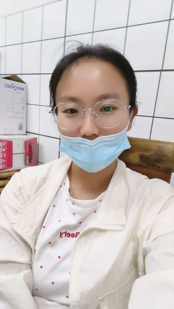 可以忙，可以累，不可以不开心。 仅此一次的人生，千万别为难自己 开心了...