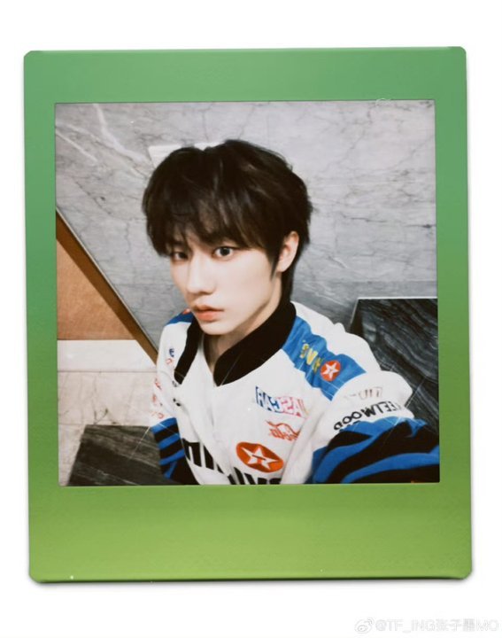 娱乐张子墨这个表情就是冷脸萌张子墨这个表情就是冷脸帅 宝宝这个萌 