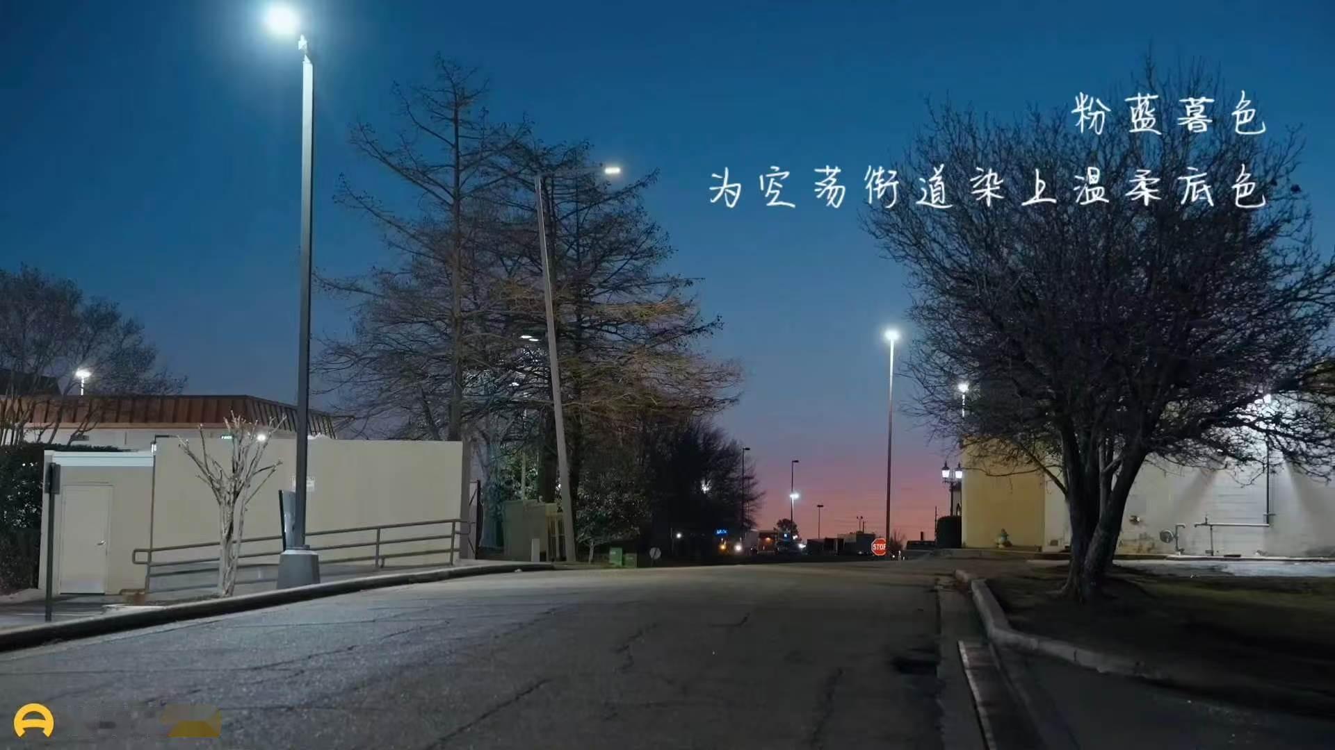 经典燃油车虽好，却难敌岁月侵蚀。如今长途自驾，电车凭借静谧平顺的驾控和超低能耗成