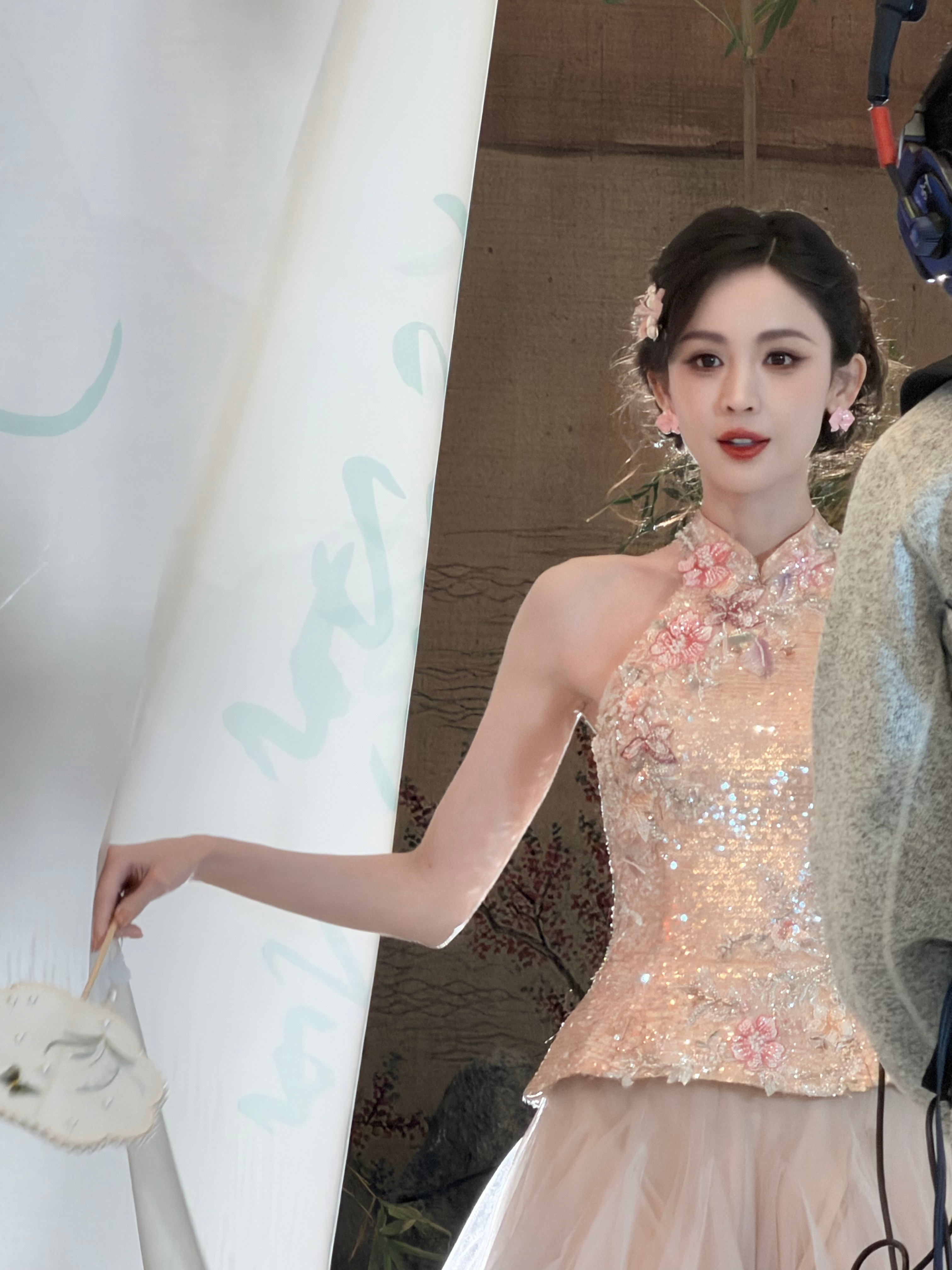 玉茗茶骨女团！来pick一下！卧槽啊娜扎太美了！ 程潇也好美！ 张南 赵嘉敏！ 