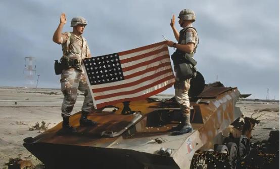 美国喜欢战争，当他们认为战争最有利于达到目标，并且相信能够取胜时，他们就会毫不犹