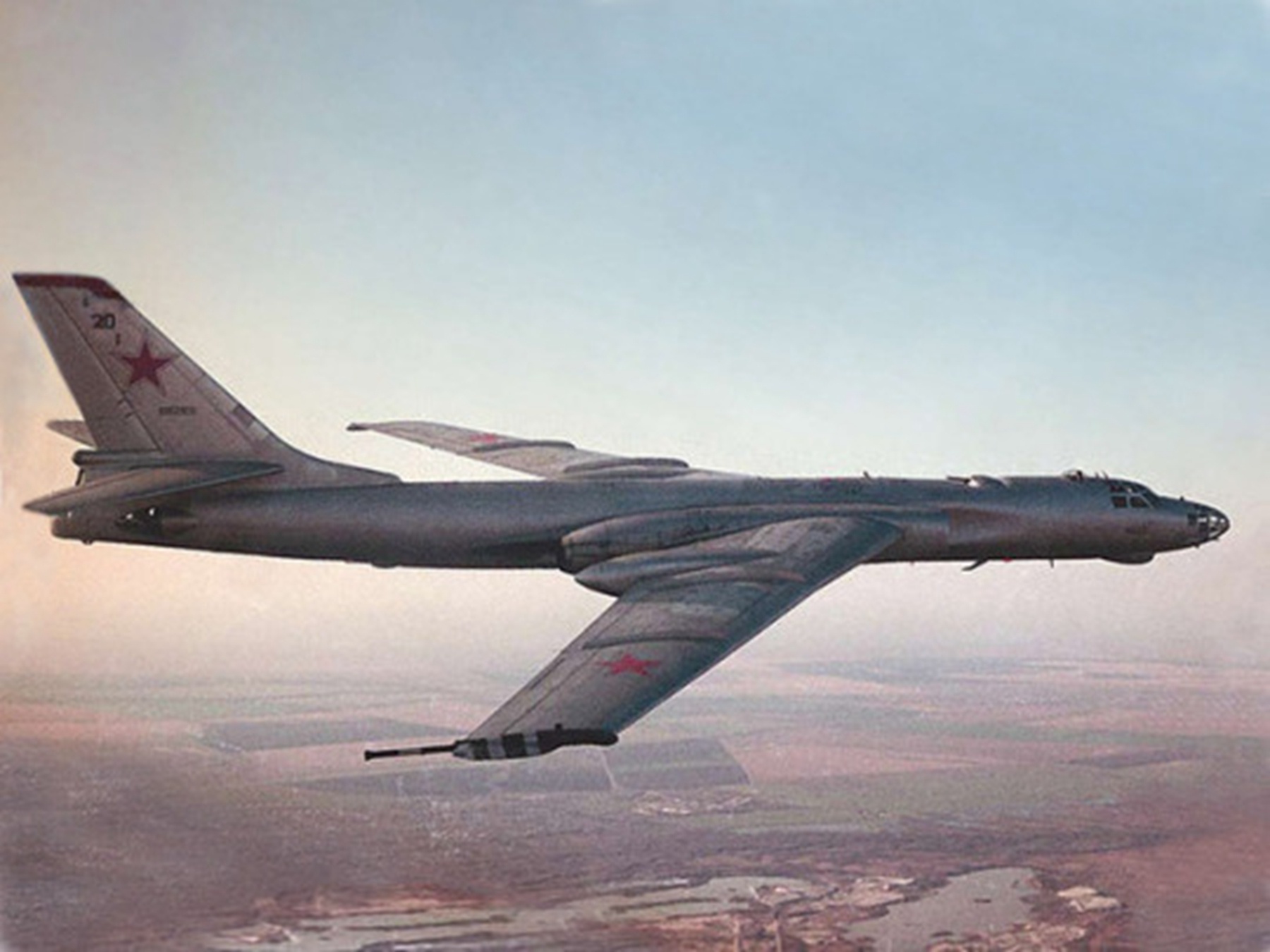 分享圖片：蘇聯圖波列夫Tu-16“獾”中程轟炸機 