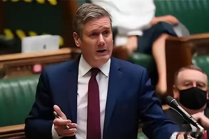 英国首相被特朗普逼急了，借媒体向特朗普发出了灵魂拷问！自从访中归来，这段时间斯塔