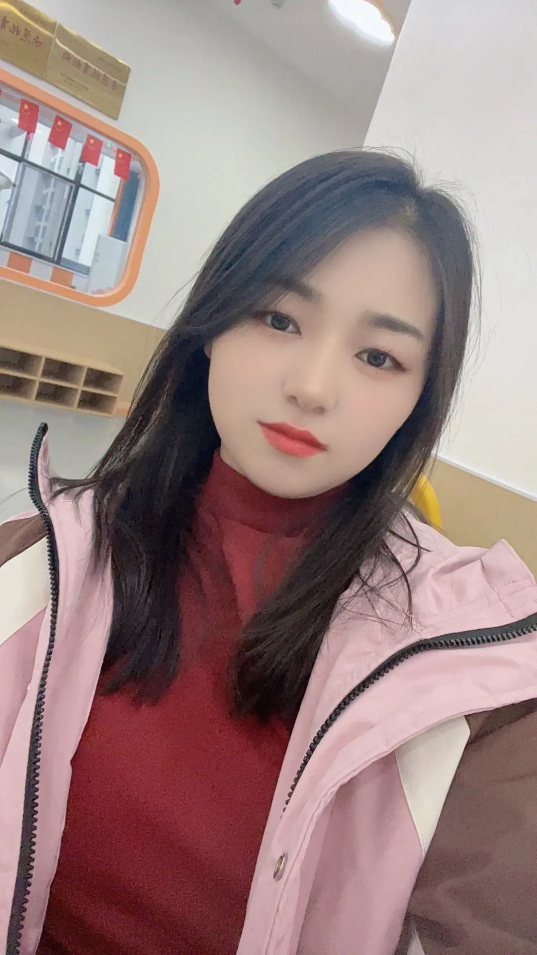 娃睡着了，地拖好了，等洗衣机里面的沙发套，刷会有声