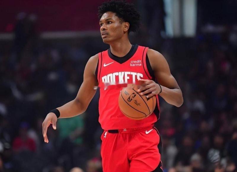 NBA常规赛，休斯敦火箭在客场以104-110的比分不敌达拉斯独行侠。此役，尽管