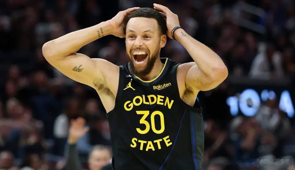 北京时间7月30日，NBA进入休赛期。多位记者谈到了勇士队球星库里，揭秘他并没有