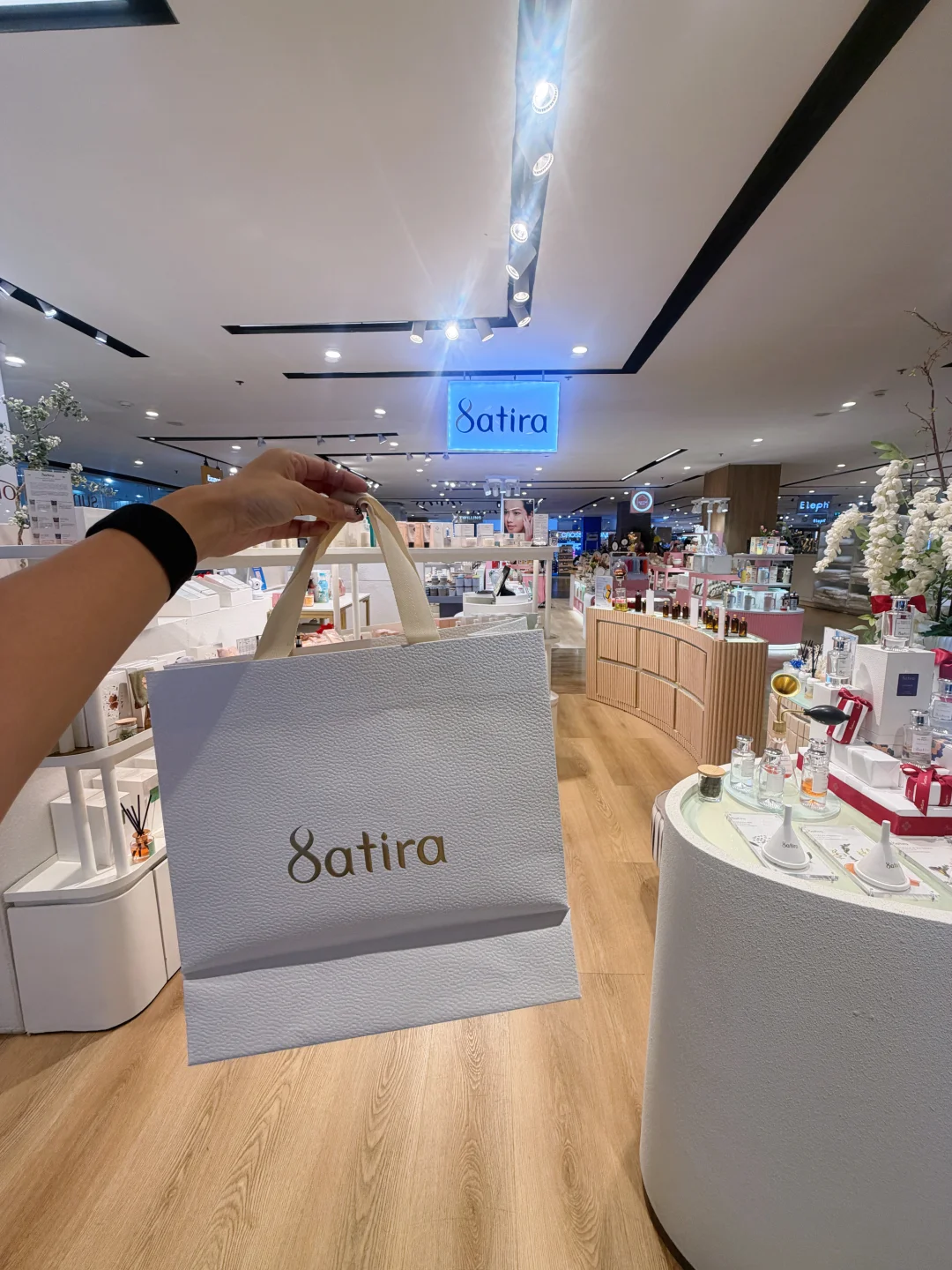 这个泰国小众香水谁知道🎁别太好闻‼️