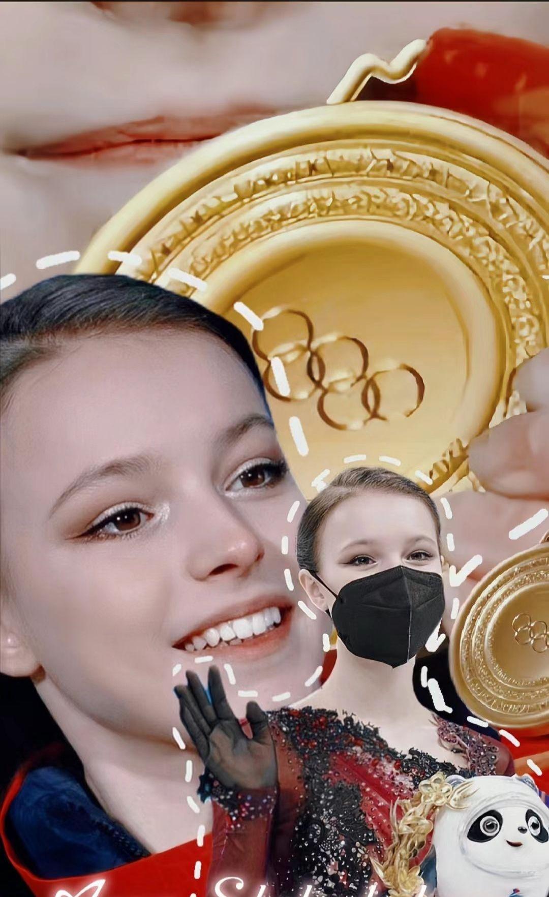 北京冬奥会女子花滑金牌得主！
名字很长，
但美丽却如此简单……