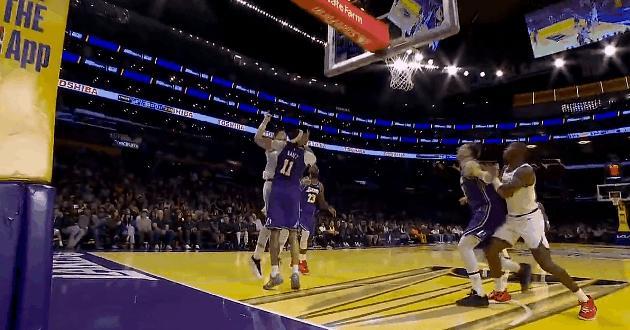 好队友！东契奇被欺负海斯立刻出面！
在今天NBA季中锦标赛湖人对阵快船的第四节比