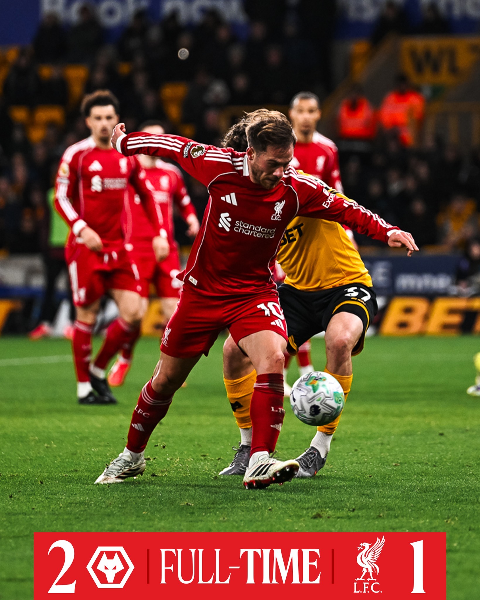 #詹俊直言利物浦踢得难看# 英超联赛第29轮，利物浦遭遇绝杀，客场1-2不敌狼队