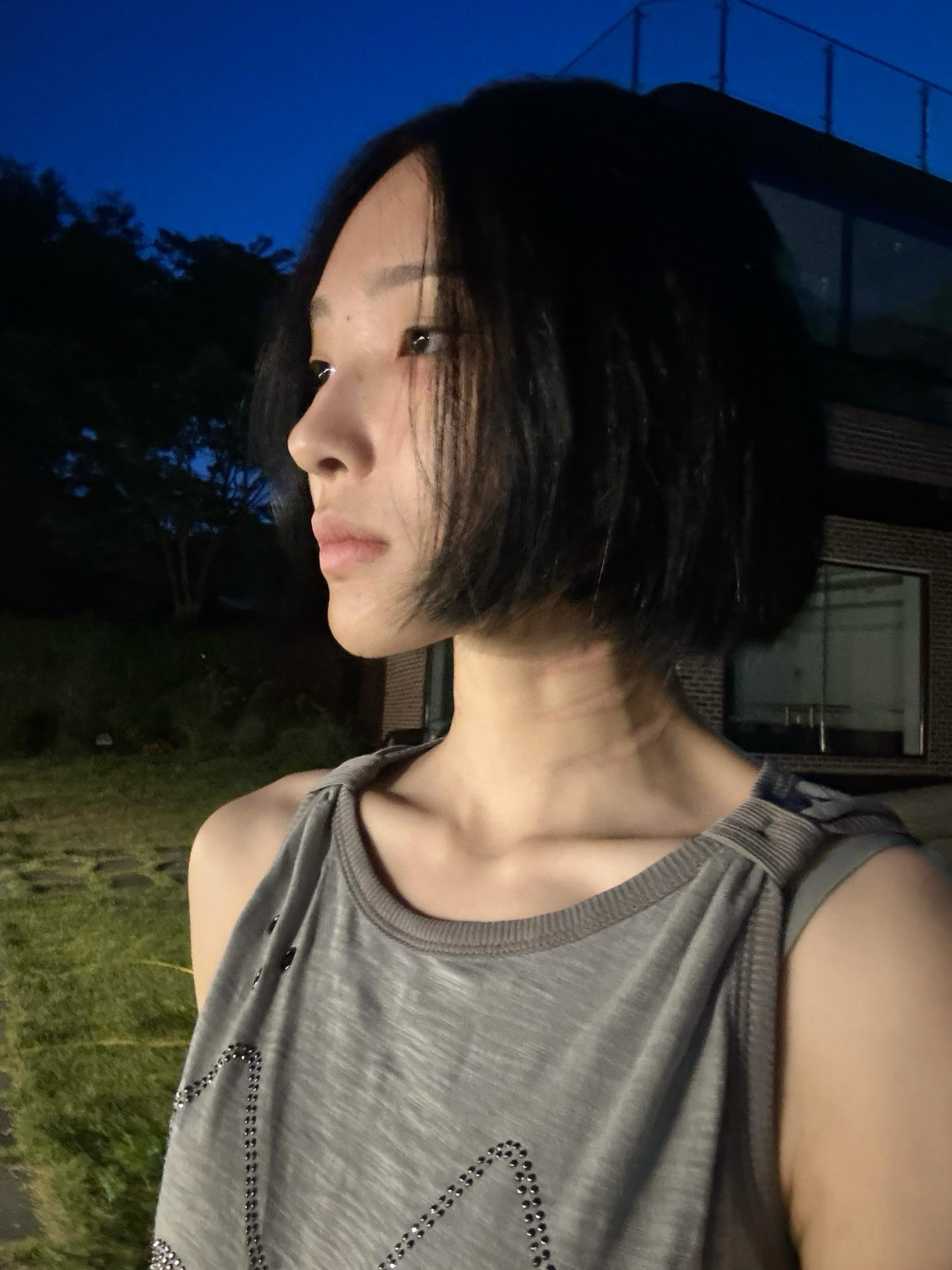 人类发明了火种、语言和借口。