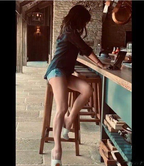 该吃吃，该喝喝，该睡睡 ​​​