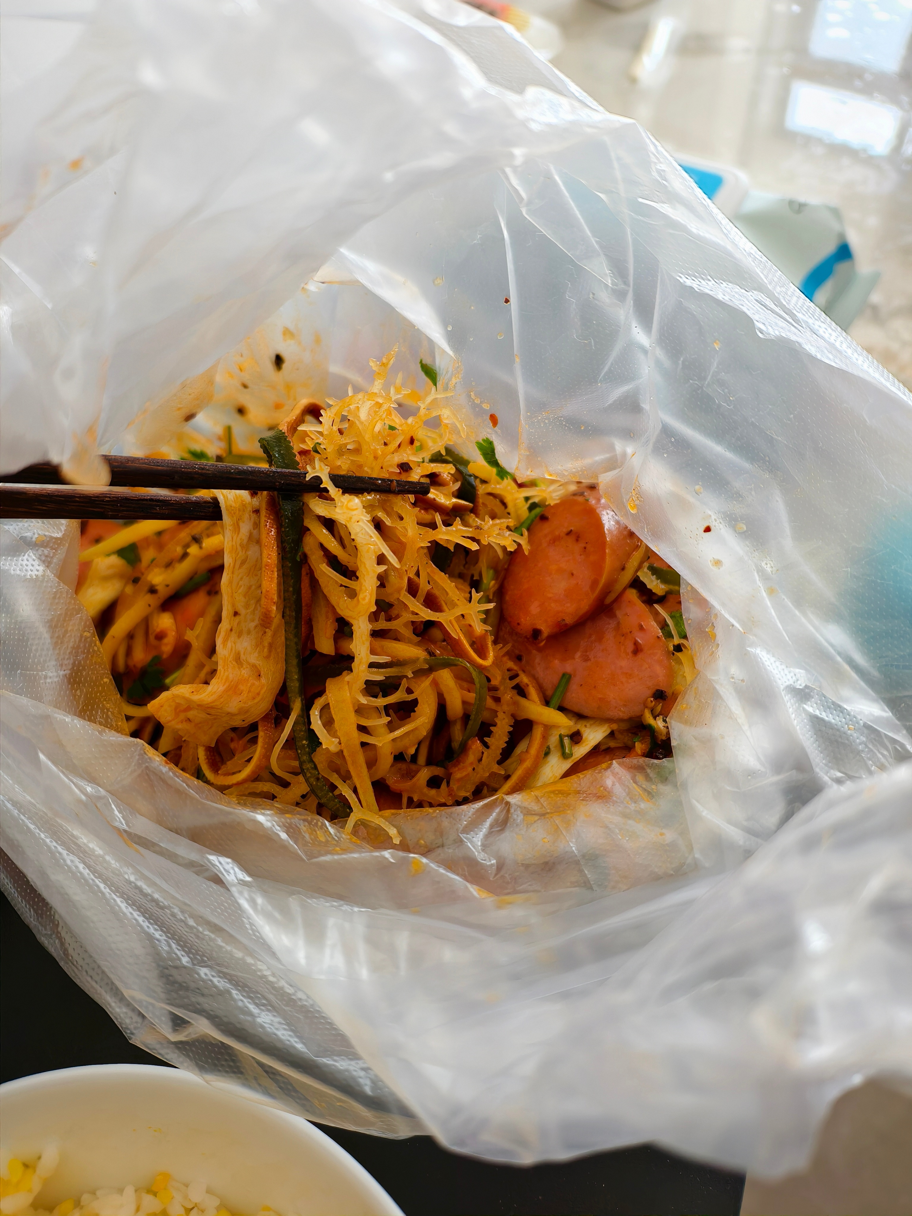 双十一为什么挤不动牙膏了 确实，主要是算账麻烦，而且，算完之后，还不一定比平时便