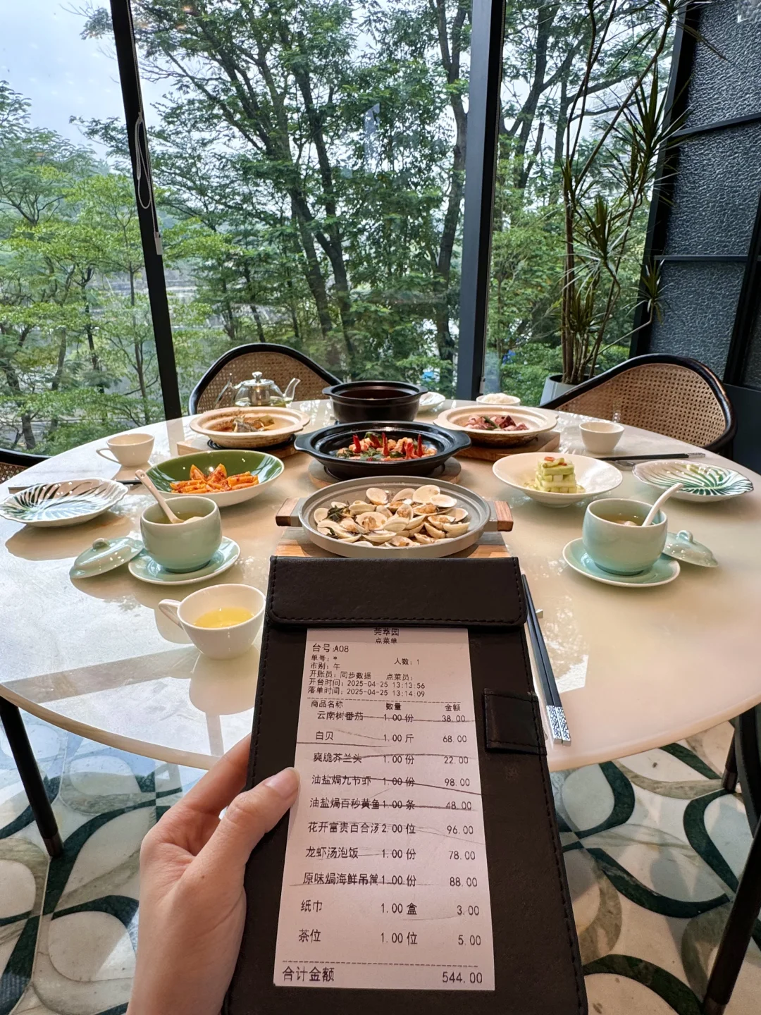 我的东莞本地人男友带我来见世面了。。。。
