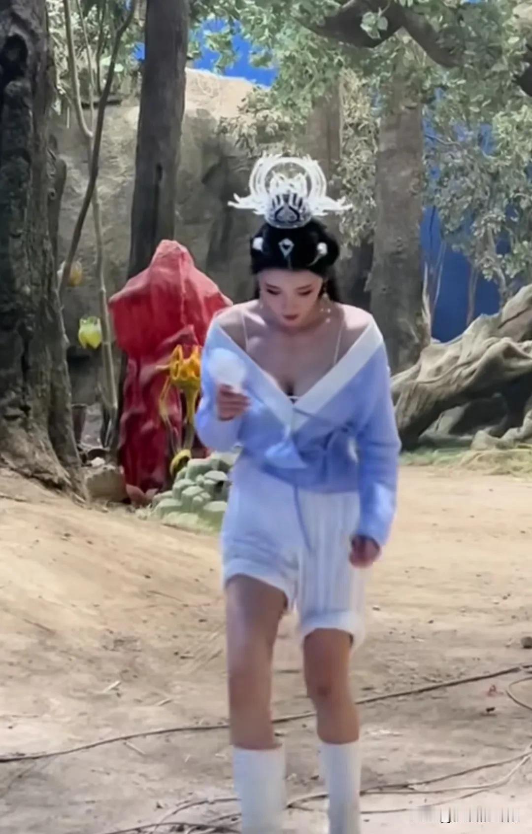 古装仙女，美如画。