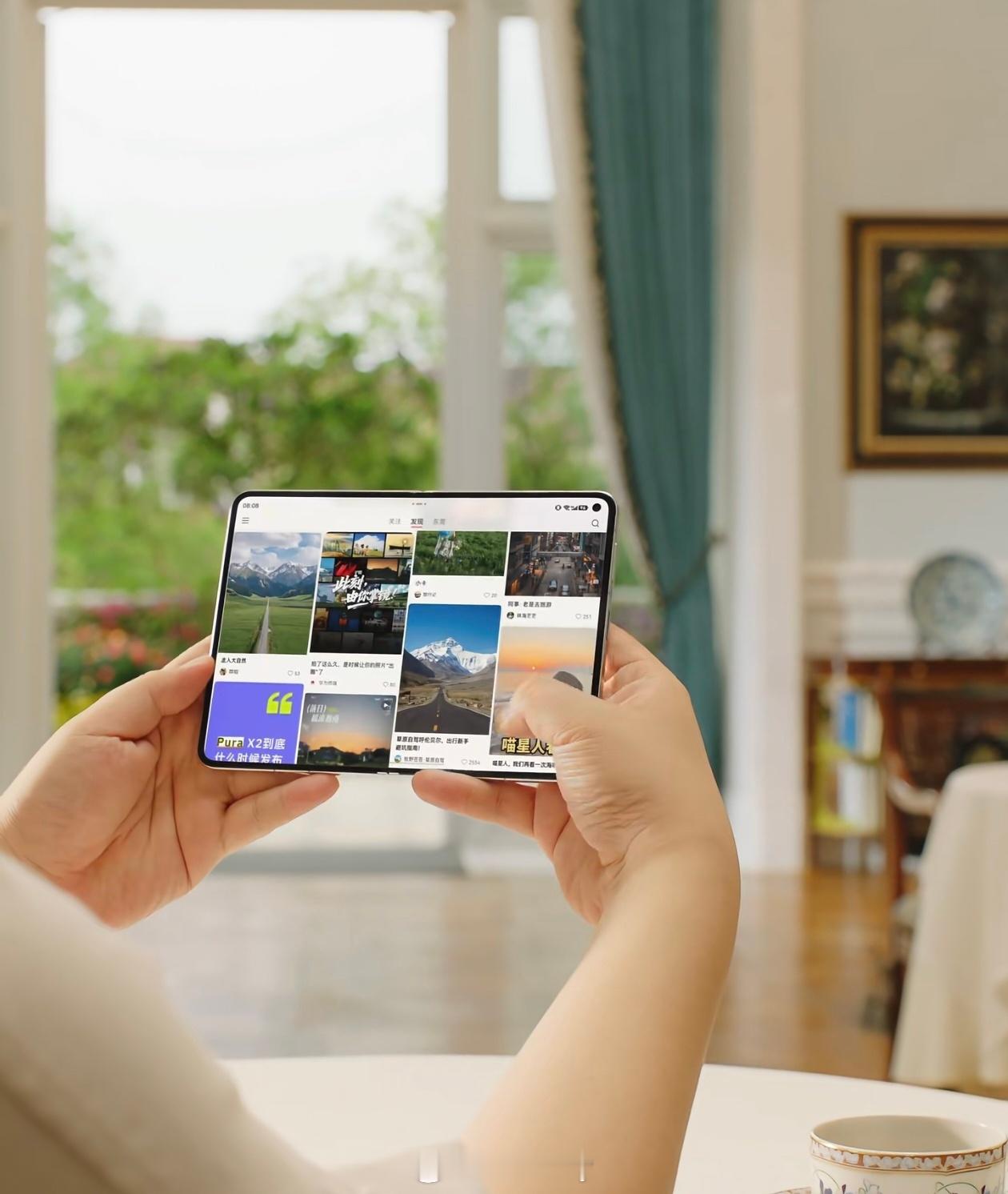 华为Pura X Max，这不妥妥的刷书神器。怪不得余总来某书了，原来是沉浸式，