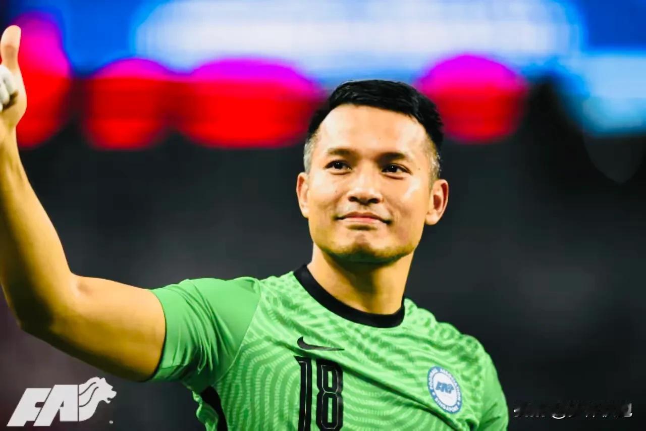 其实，新加坡门将桑尼只是做好了他作为一个职业球员的本职工作，在新加坡对阵国足的比