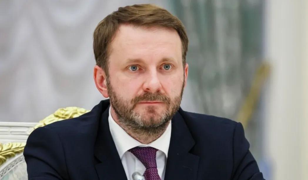 快讯！快讯！
 
俄罗斯总统普京突然宣布了。
 
据俄方通报，11月4日，普京签