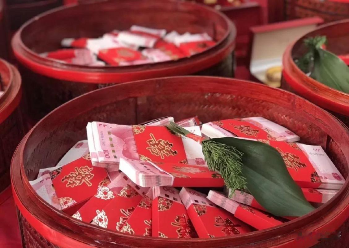 彩礼从4万6降到3万8，听起来不多。但农村人省下来的这8000块，花到了汽车、肉