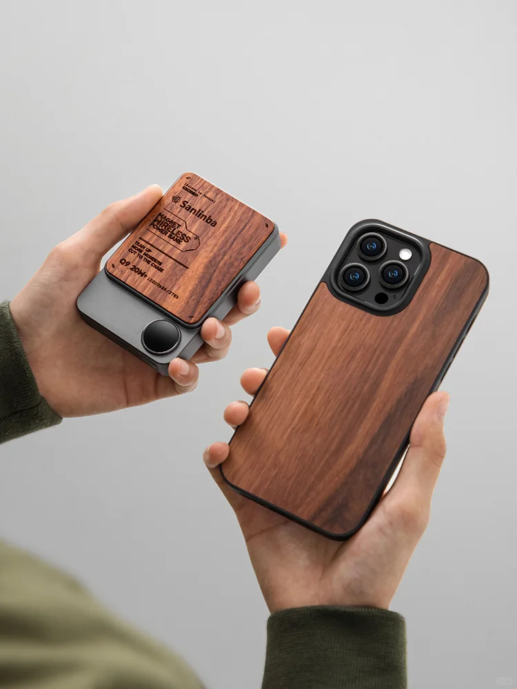 木+铝合金磁吸充电电源