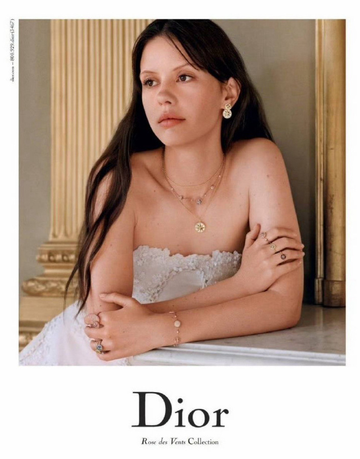 Mia Goth携手Dior发布2026年“Rose des Vents”系列广