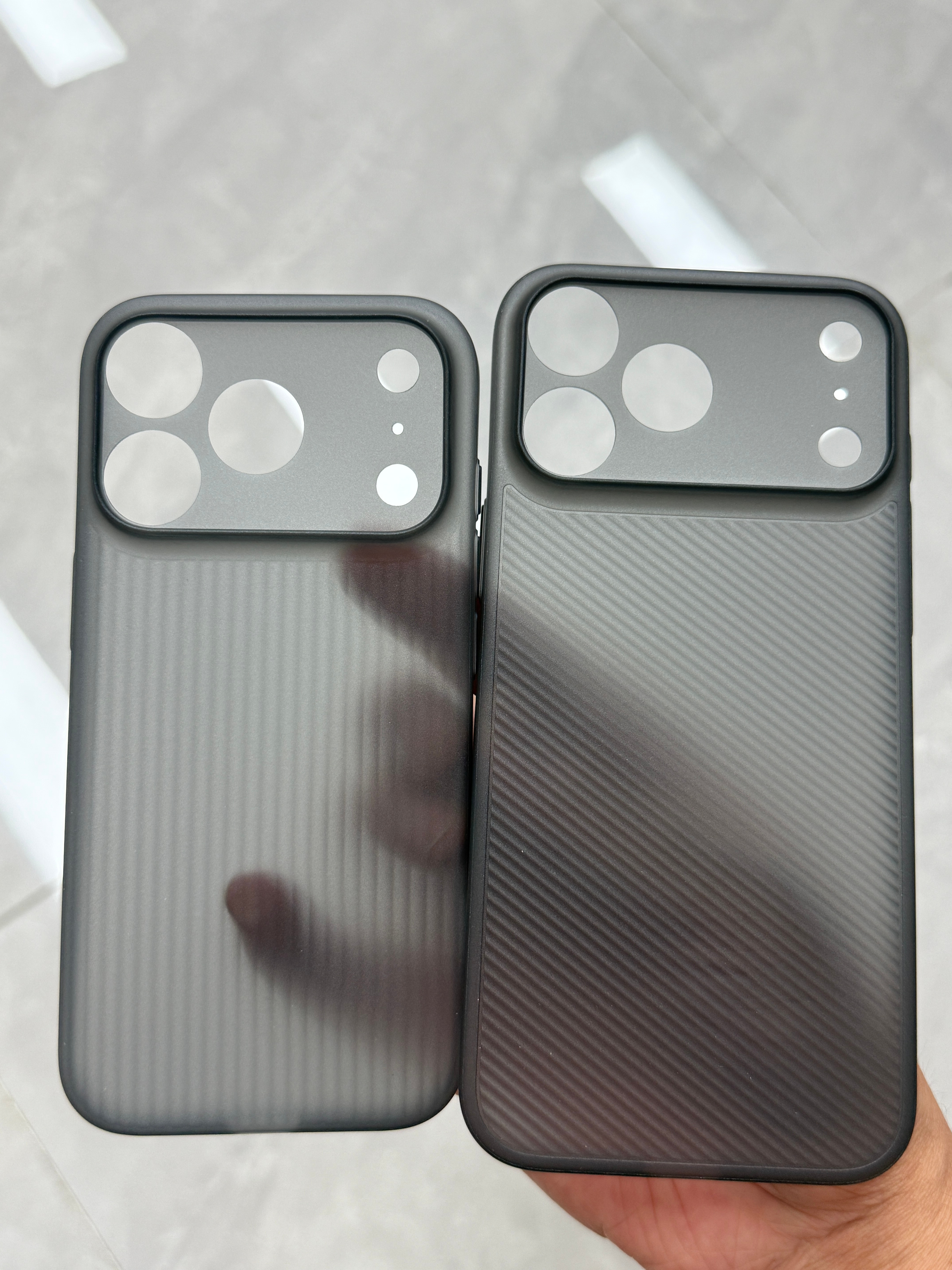 现在能接受 iPhone17pro 长这样了吧[允悲] ​​​