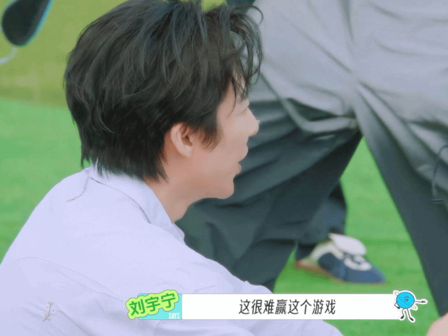 棉花在哥哥的鼻子上滑滑梯 刘宇宁地球超新鲜  