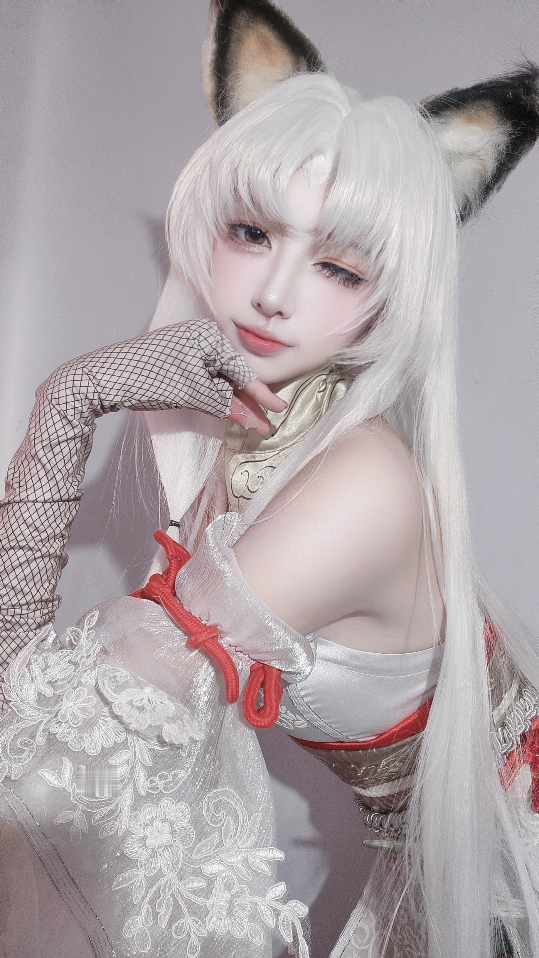 山高路远，你愿意陪我一起吃处决吗。