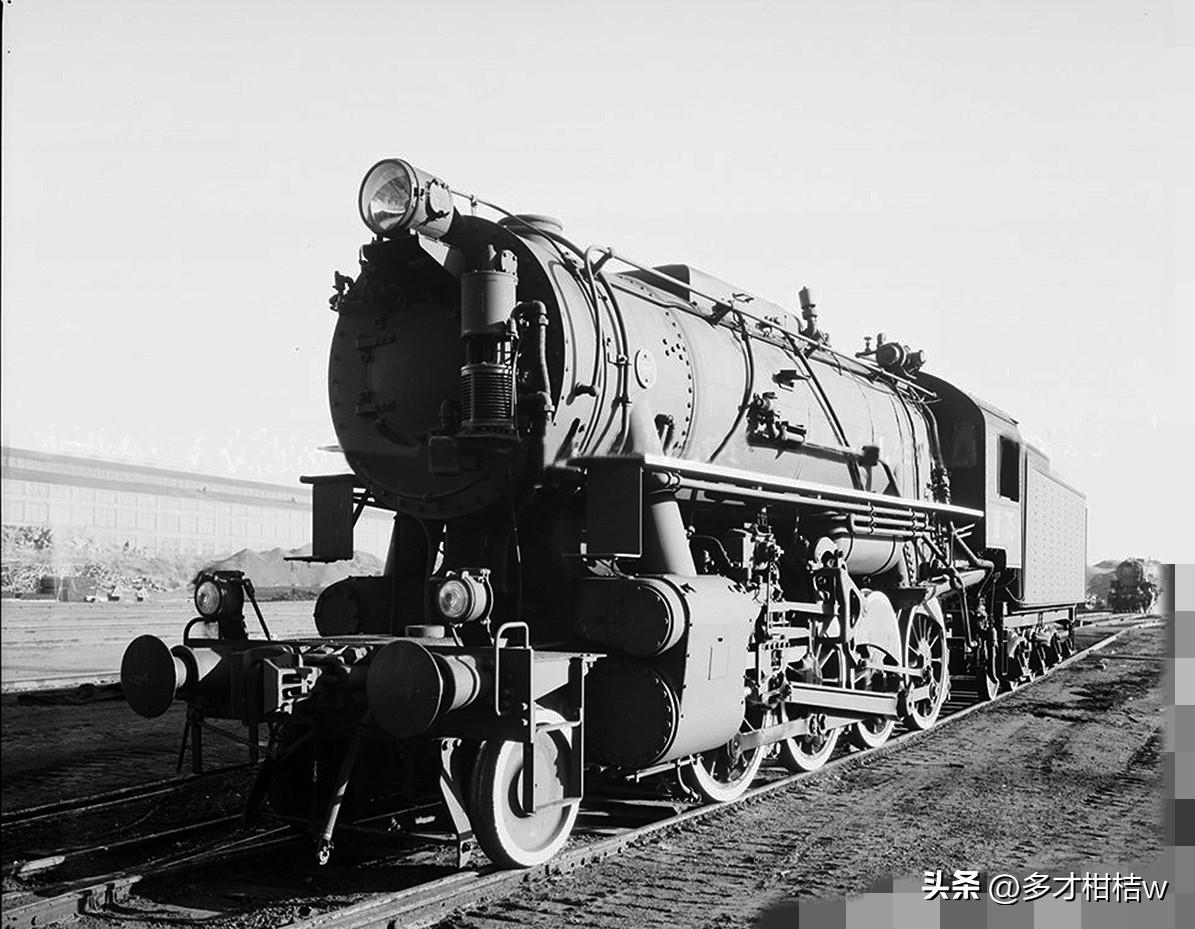 第二次世界大战时期花旗国通过租借法案向苏联提供了1977台机车（火车头），而当时