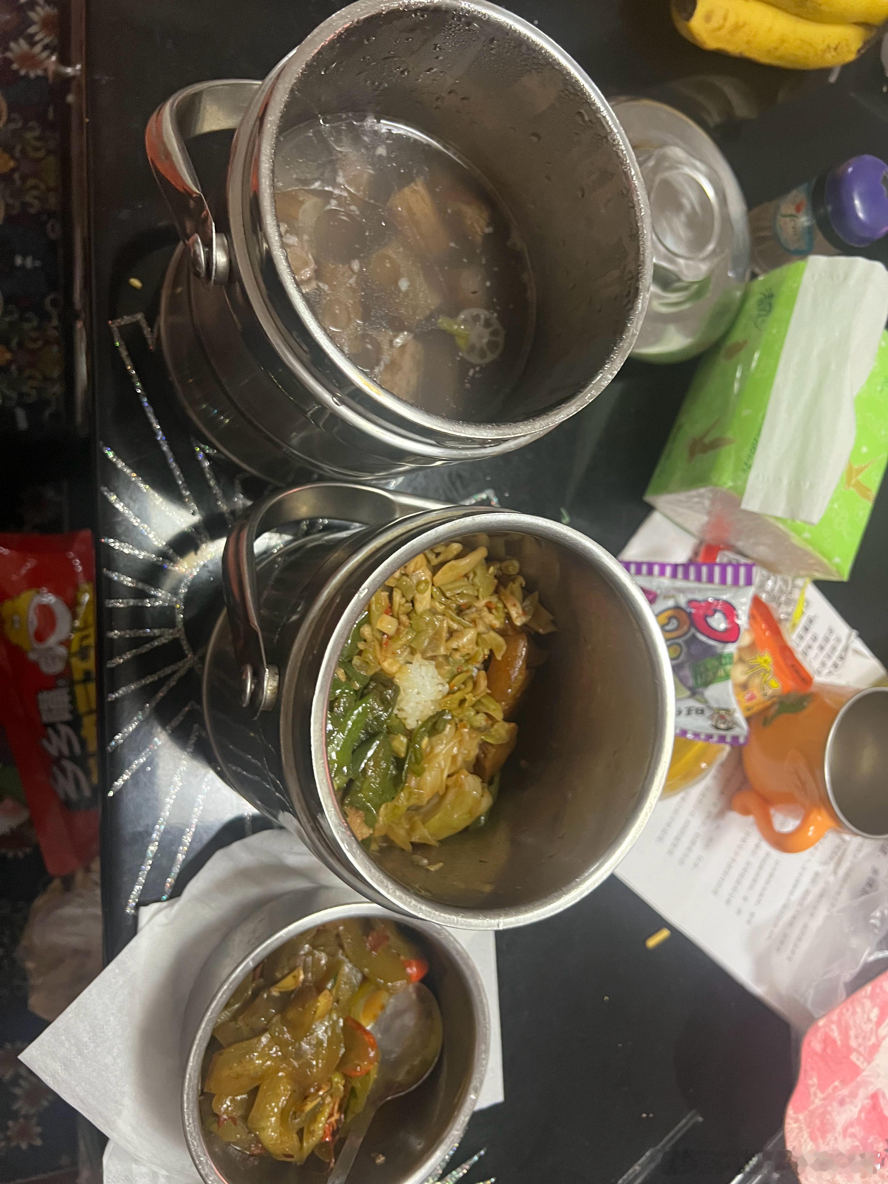压力再大，吃碗家里的饭就要解决掉[喵喵][喵喵][喵喵]  ​​​