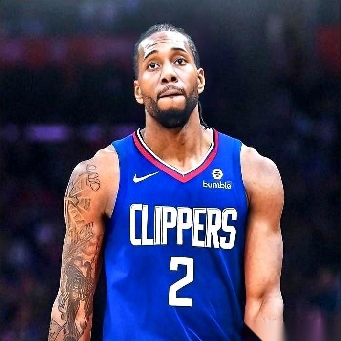 我看到那条新闻的时候，手机差点没拿稳。
伦纳德，要去热火？！
这哥们儿是打算去迈