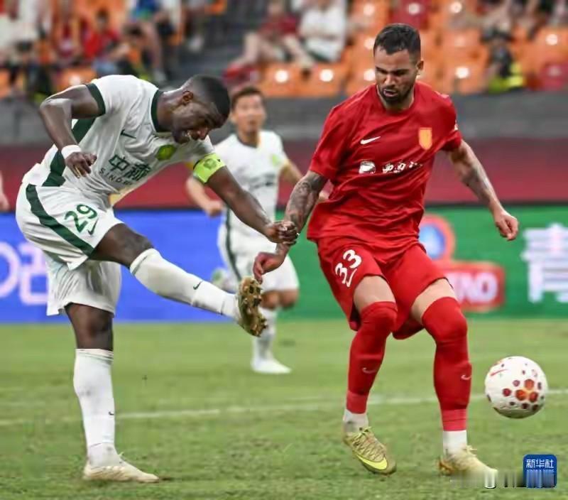 中国 U19 与哥伦比亚 U19 的这场土伦杯小组赛，其结果将直接决定这批年轻球