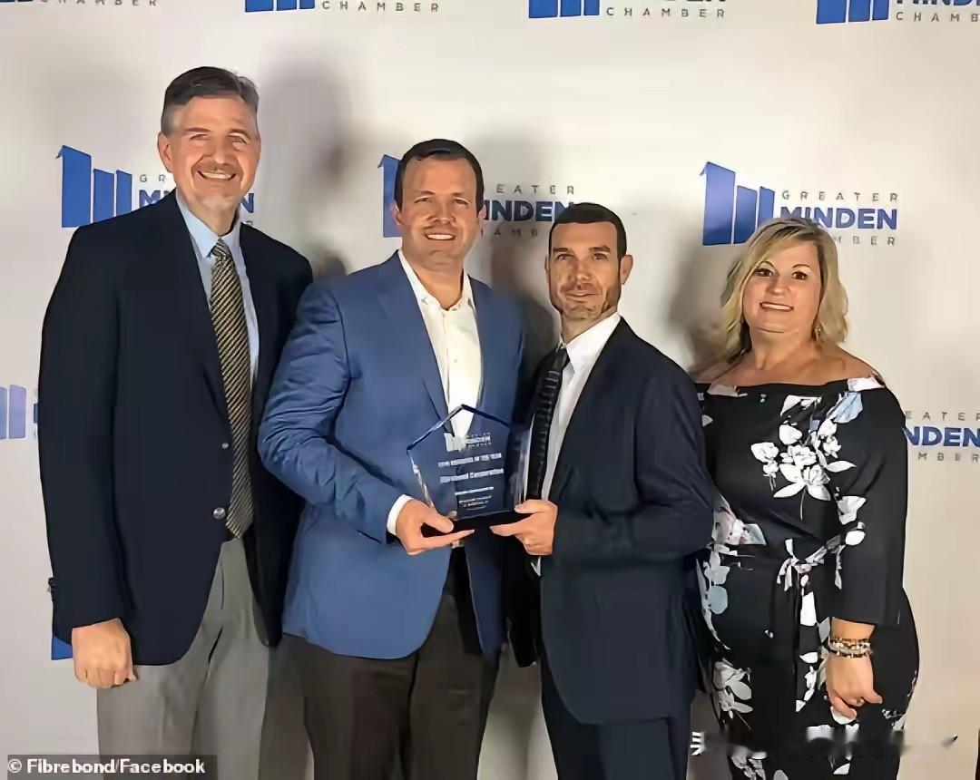 近日，美国一家公司老板在即将告老还乡时，以119亿元人民币的价格将公司出售后，并