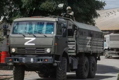 真绷不住了！俄军头号后勤大动脉，居然亏到快断血了！俄罗斯军用卡车生产商-卡玛斯，