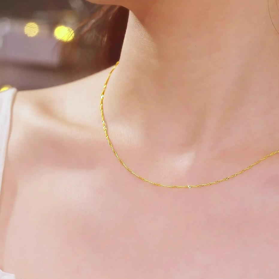 山东滕州一名男孩为了给不同的同学送礼，将母亲的结婚项链拆分融化后分送出去，直到一